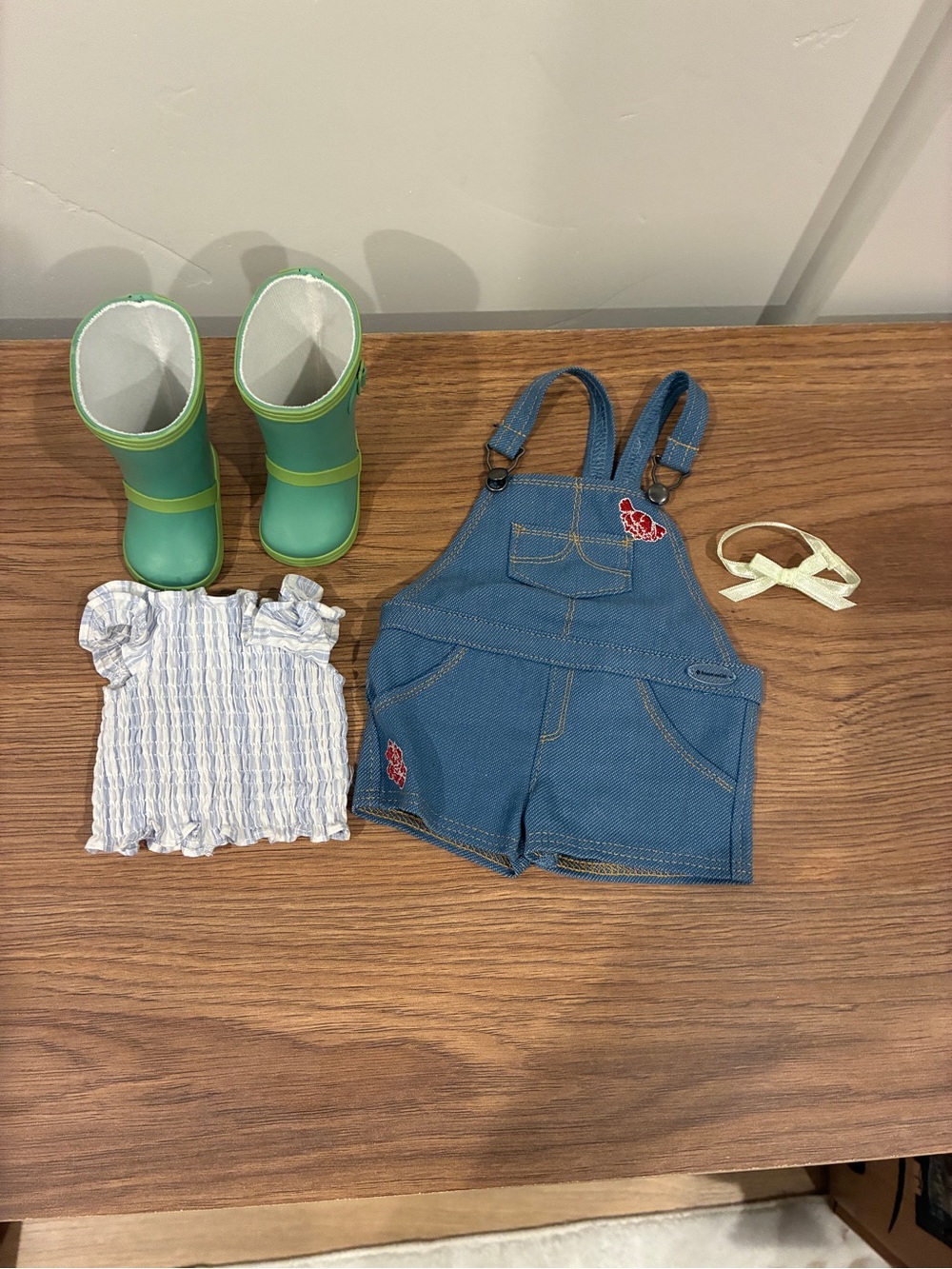 American Girl Blaire Wilson’s Gardening Outfit